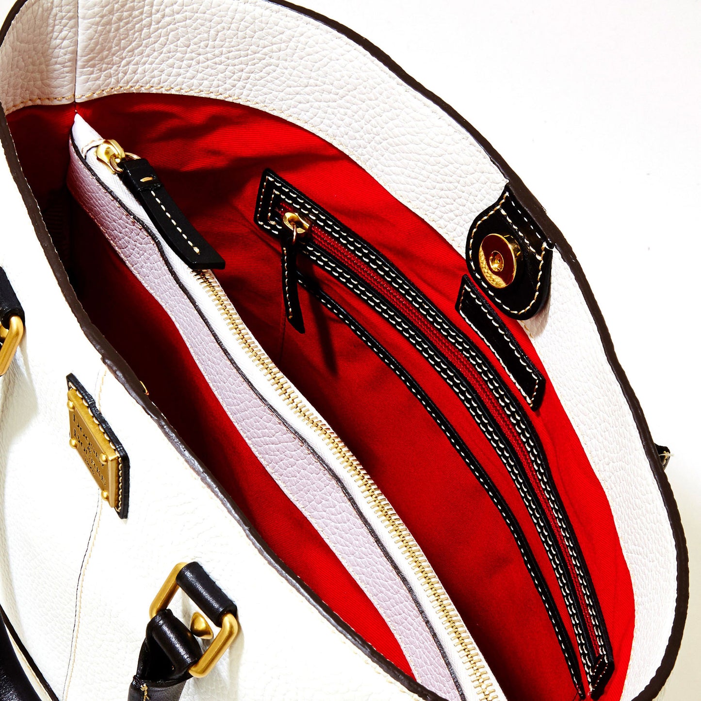 Dooney & Bourke Dillen Chelsea